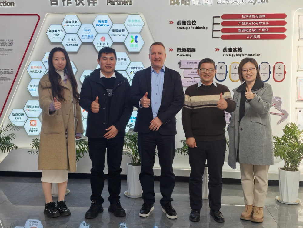 ABB Finlandia visita Hehua Machinery el 4 de diciembre de 2025.